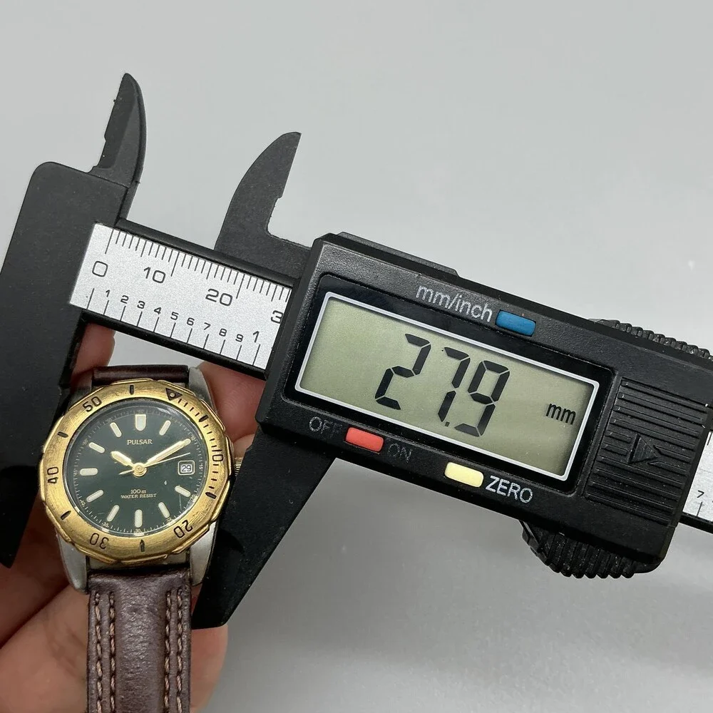 Vintage Pulsar Womens Watch 28mm Green Dial Brown Leather Diver Date New Battery